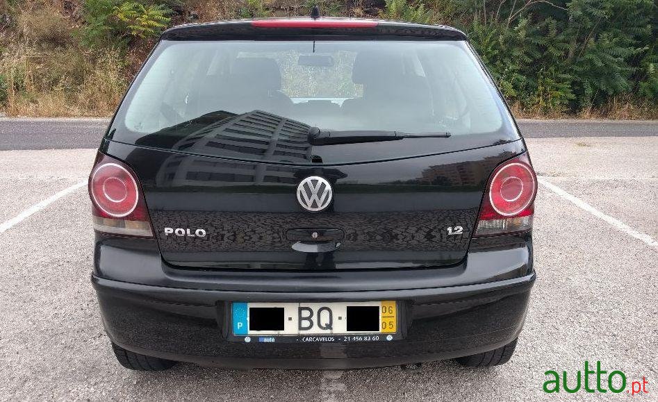 2006' Volkswagen Polo photo #1