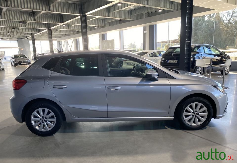 2021' SEAT Ibiza photo #5