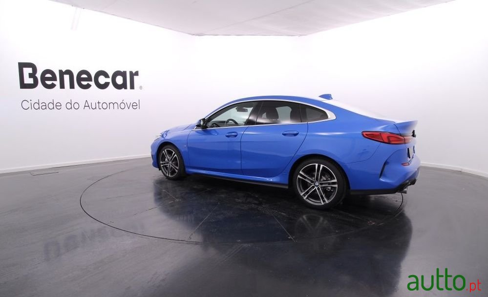 2021' BMW 216 D Pack M photo #4