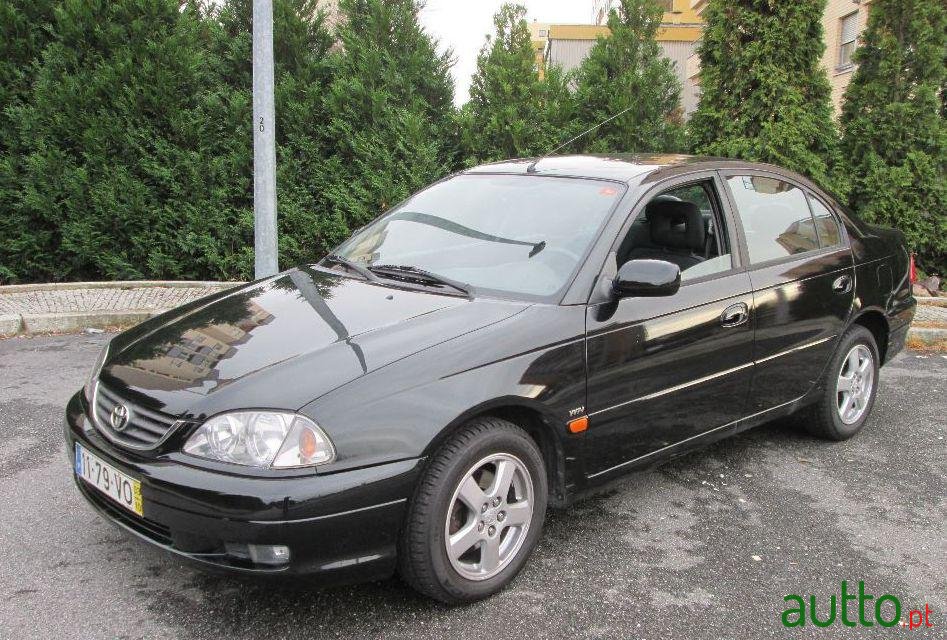 2003' Toyota Avensis 1.6 Vvt-I photo #1