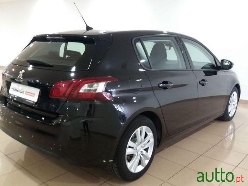 2014' Peugeot 308 photo #2