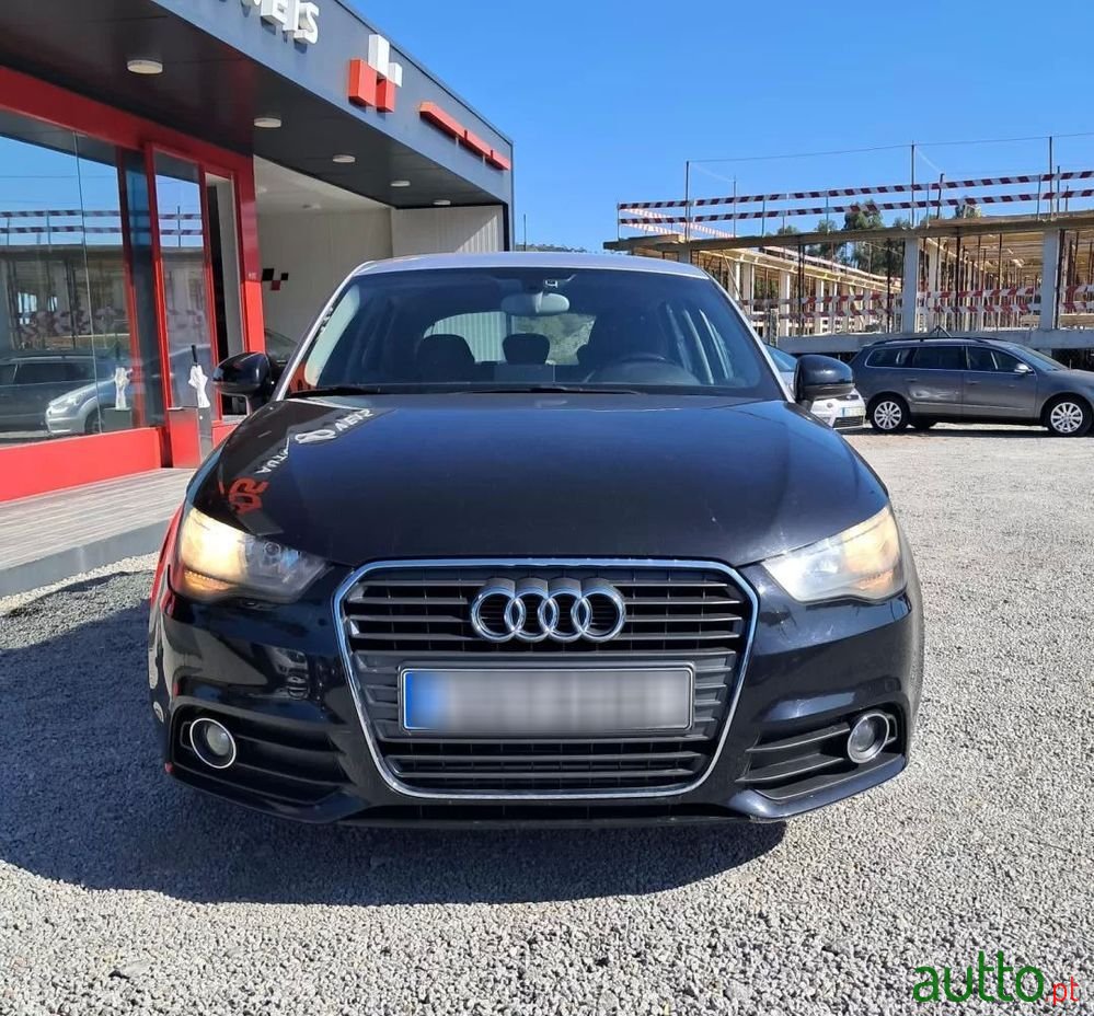 2012' Audi A1 Sportback photo #3