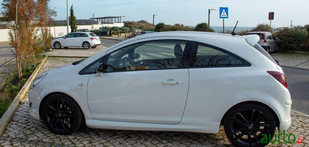2010' Opel Corsa photo #3