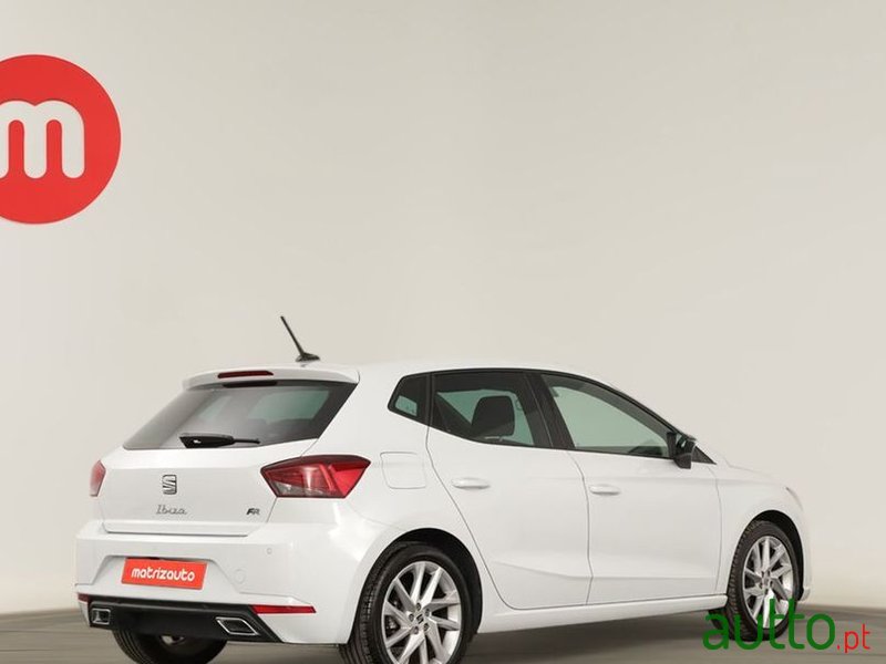 2022' SEAT Ibiza 1.0 Tsi Fr Dsg photo #4