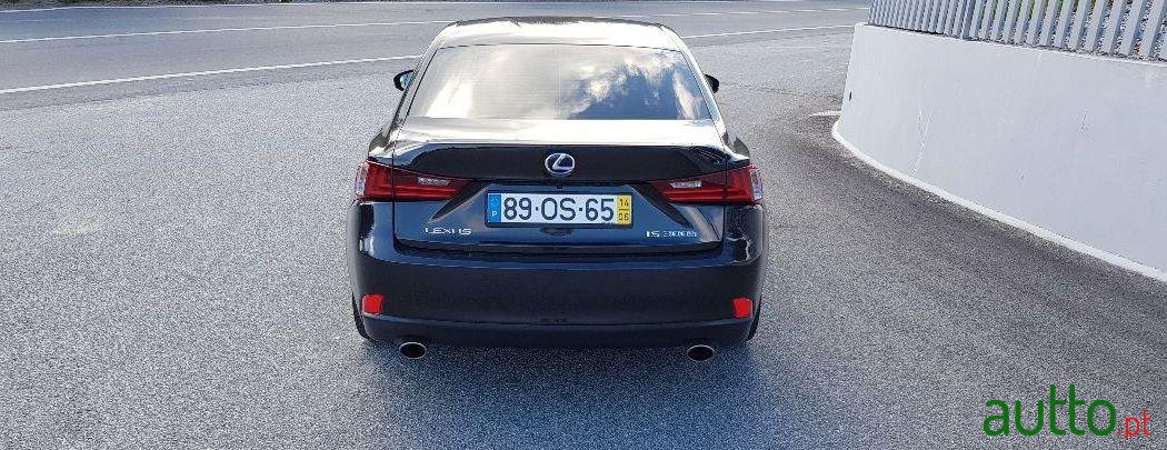 2014' Lexus Is-300H F-Sport photo #1