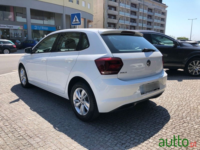 2018' Volkswagen Polo photo #4