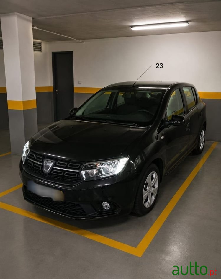 2017' Dacia Sandero photo #1