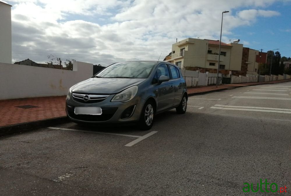 2011' Opel Corsa 1.2 Enjoy photo #3
