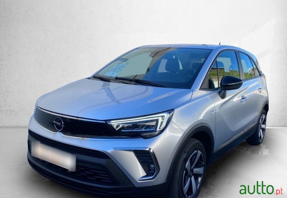 2023' Opel Crossland 1.2 T Edition photo #1