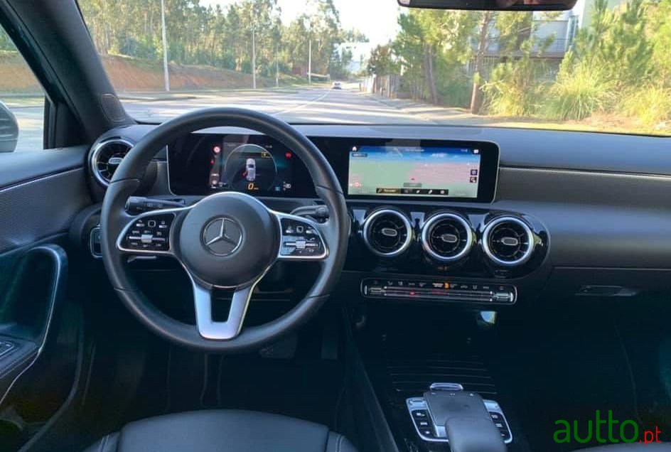 2018' Mercedes-Benz A-180 photo #2