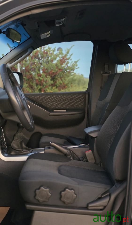 2014' Nissan Navara 2.5 Dci Kc Se 4Wd photo #5