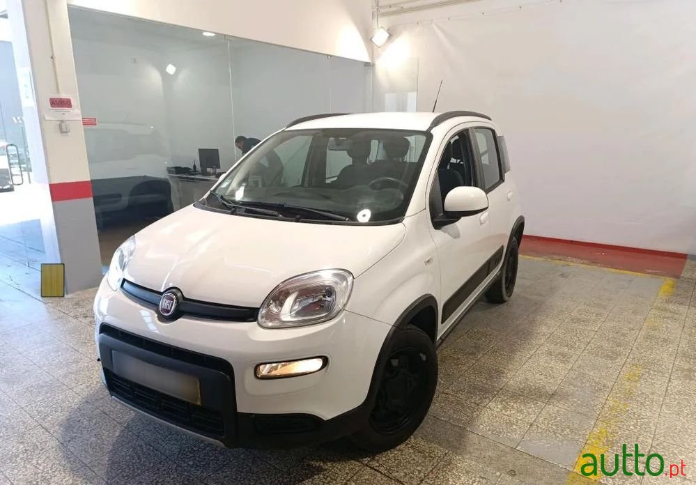 2019' Fiat Panda photo #1