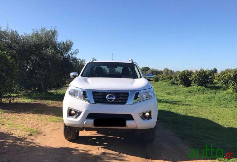 2019' Nissan Navara photo #2