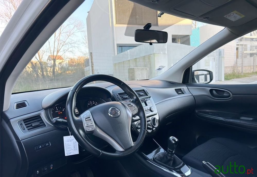 2015' Nissan Pulsar photo #5