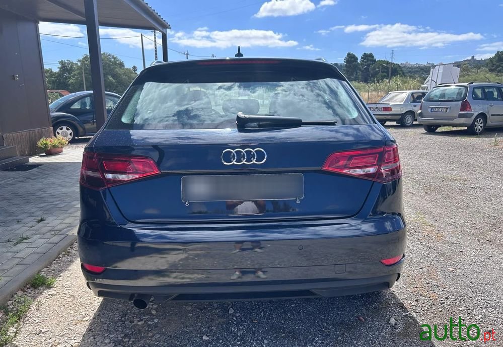 2017' Audi A3 Sportback photo #5