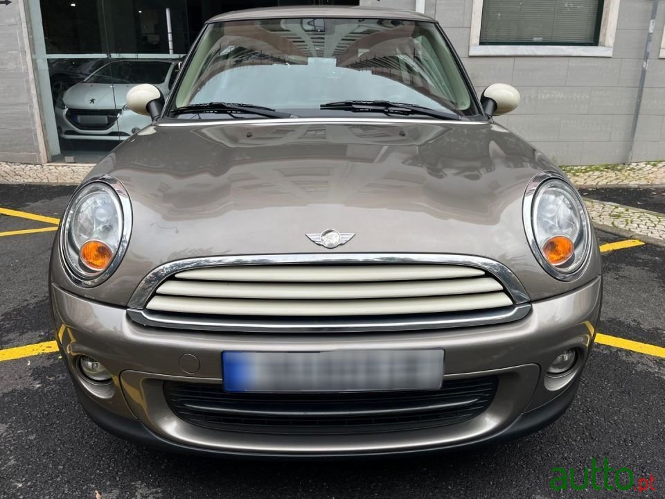 2011' MINI One photo #3