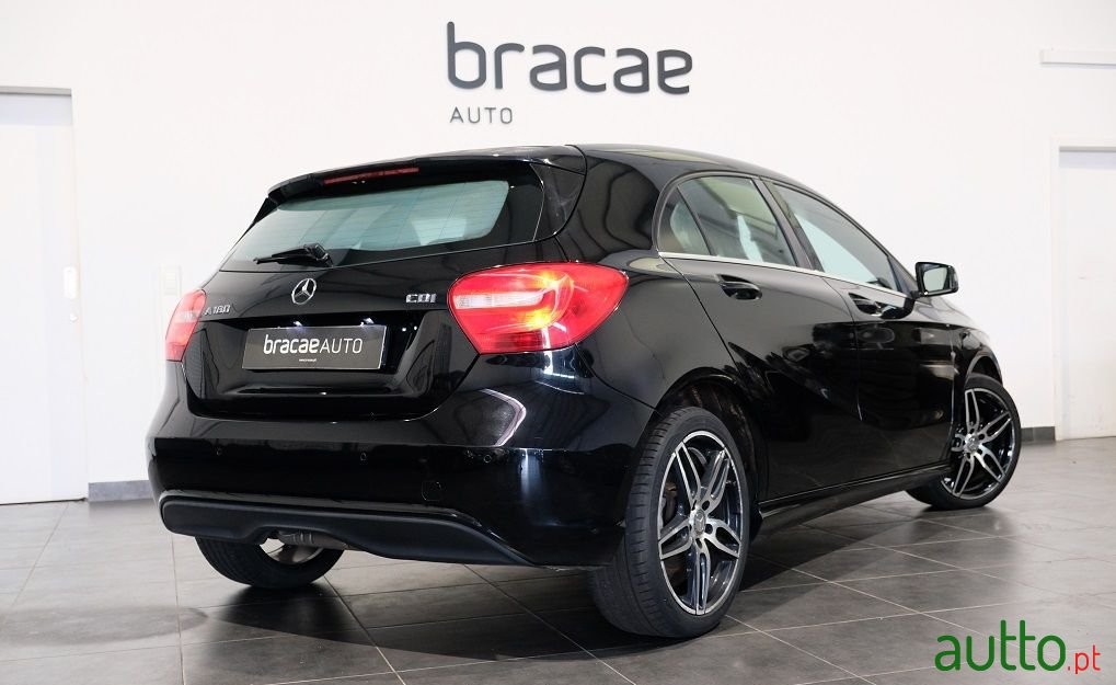 2013' Mercedes-Benz A-180 photo #6