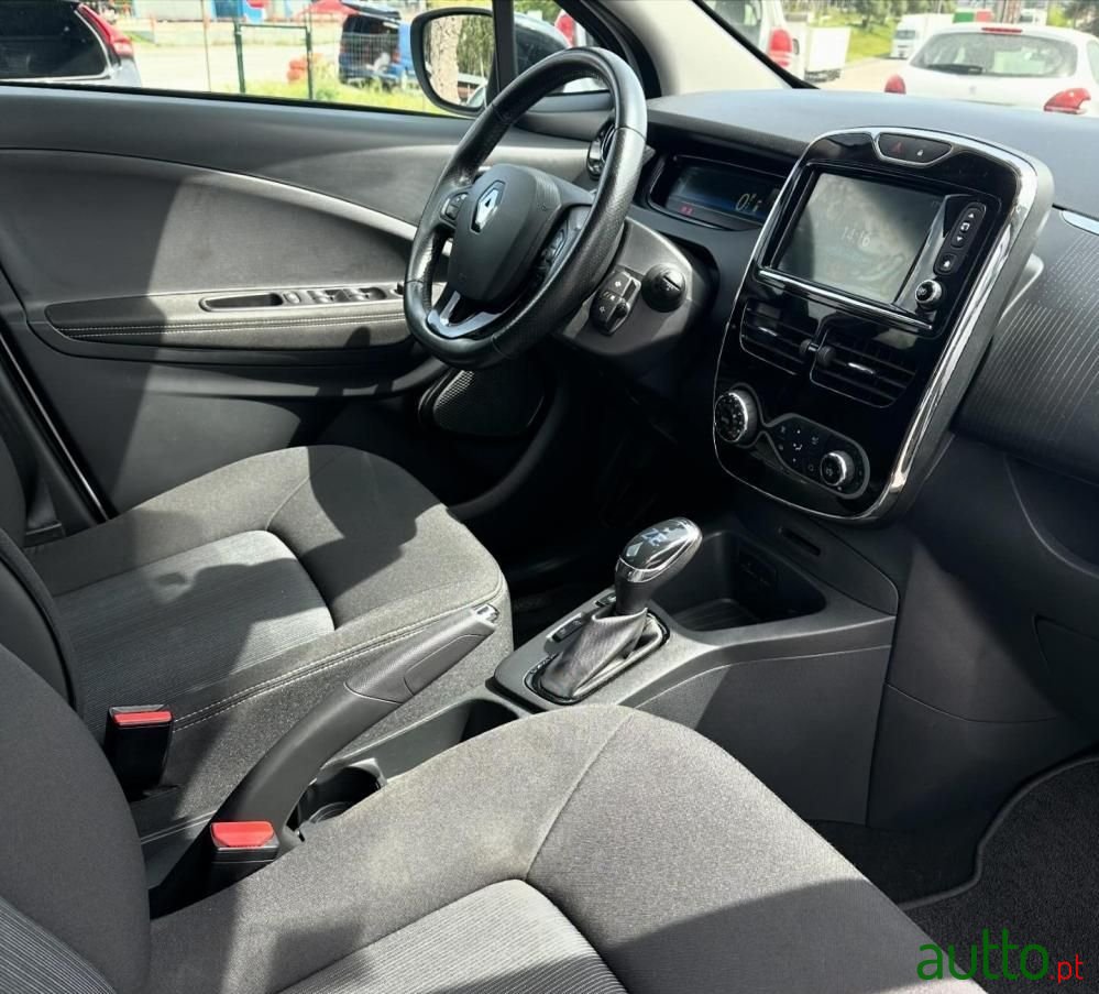 2018' Renault Zoe photo #5