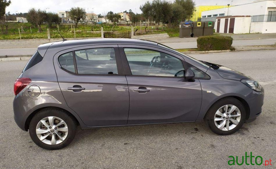 2016' Opel Corsa photo #1