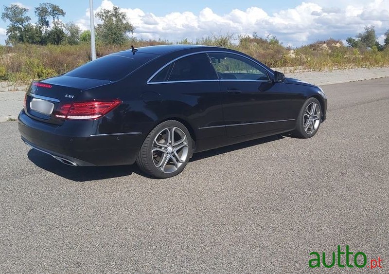 2014' Mercedes-Benz Classe E photo #4