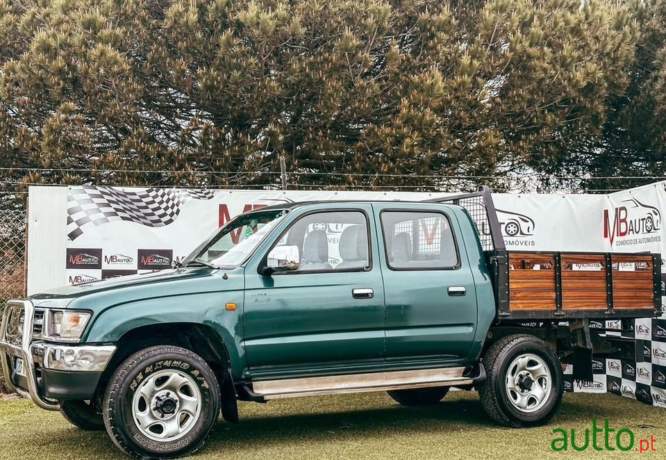 1998' Toyota Hilux photo #2