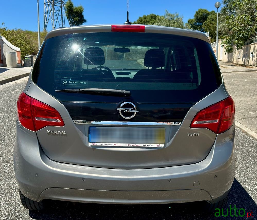 2010' Opel Meriva 1.3 Cdti Cosmo photo #3