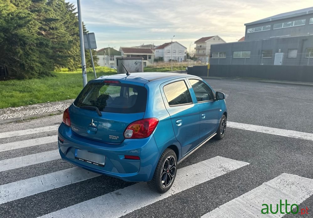 2017' Mitsubishi Space Star photo #3