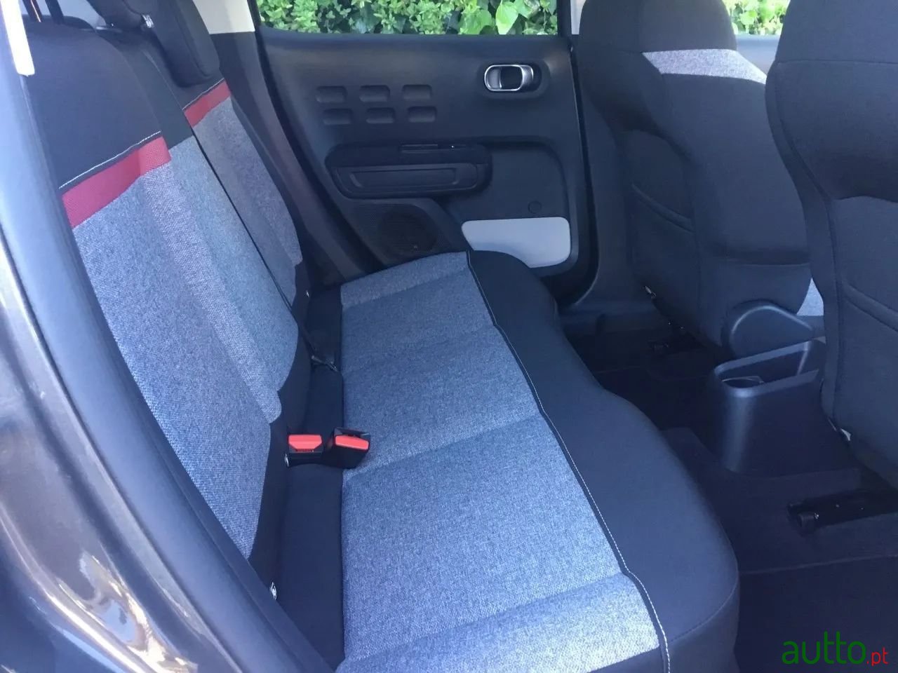 2022' Citroen C3 photo #6