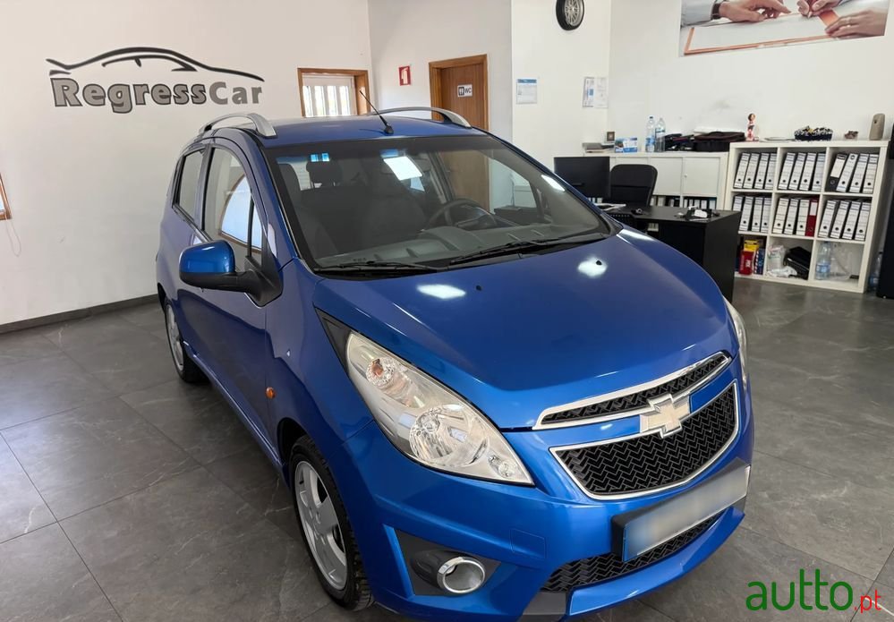 2010' Chevrolet Spark 1.2 Lt photo #3