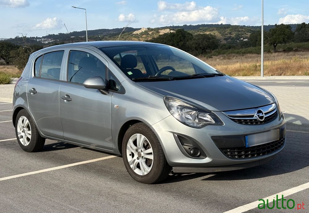 2014' Opel Corsa 1.2 Go! Flexfuel photo #2