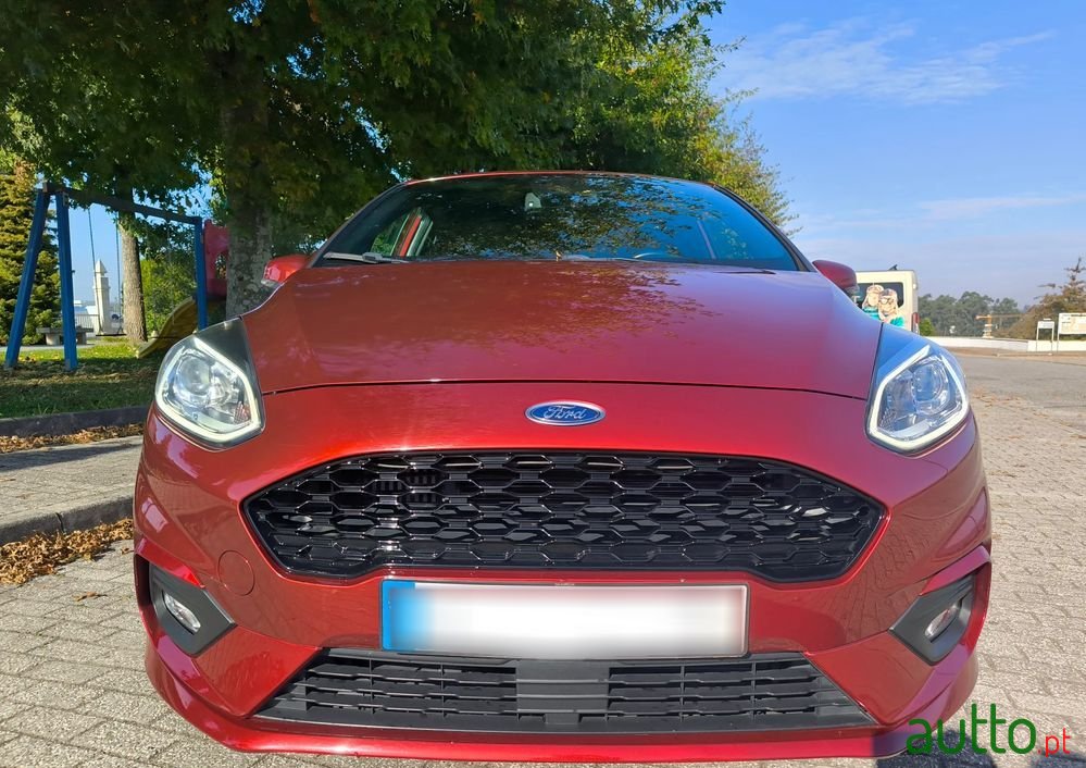 2018' Ford Fiesta photo #3