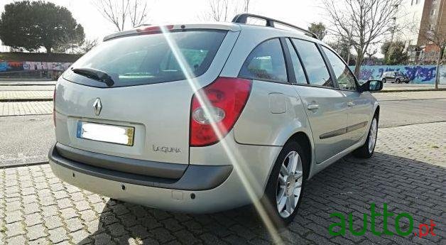 2005' Renault Laguna Break photo #5