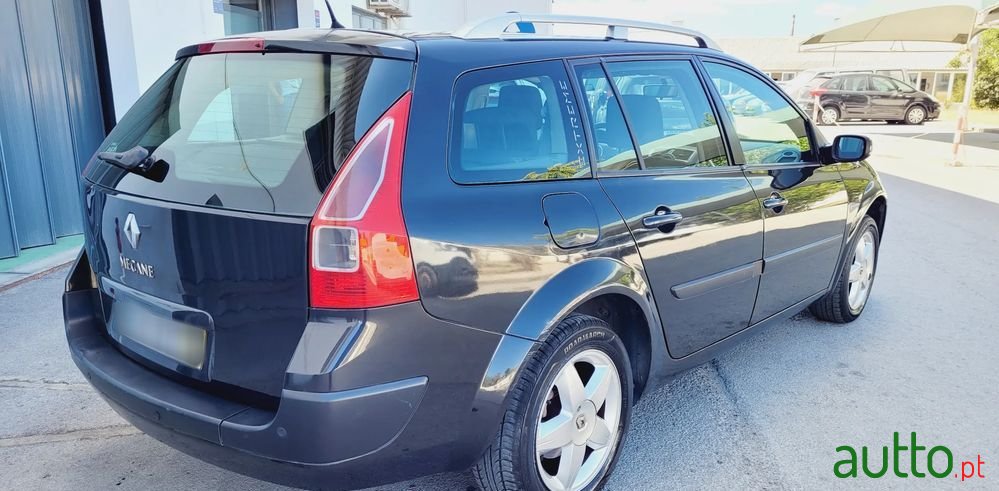 2008' Renault Megane Break photo #4