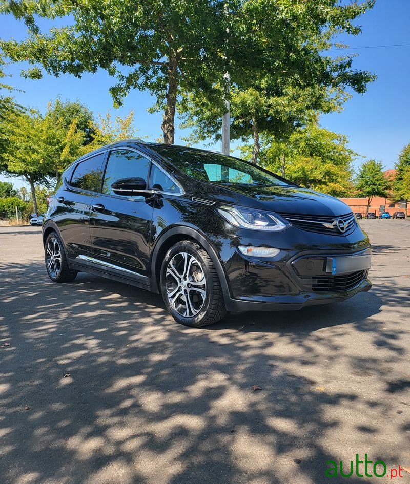 2019' Opel Ampera-e photo #6