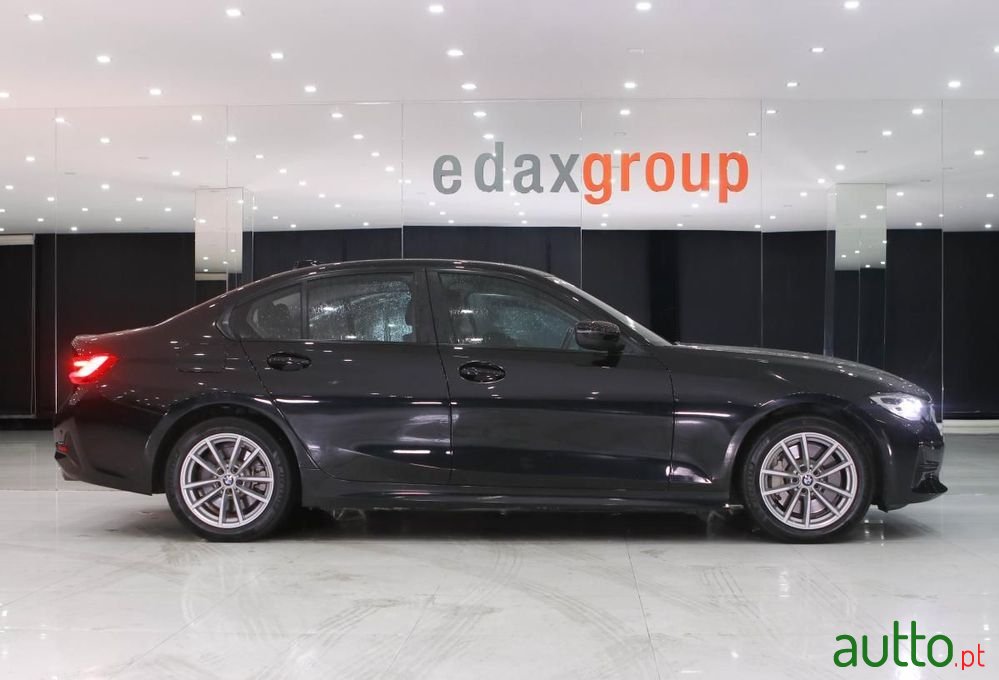2019' BMW Série 3 photo #2