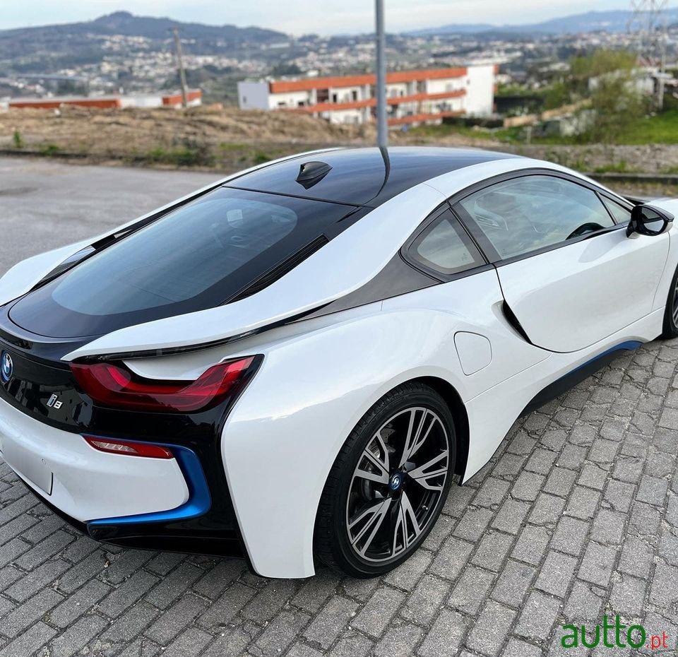 2014' BMW i8 photo #4