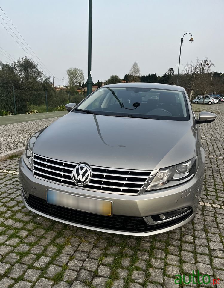 2017' Volkswagen 2.0 Tdi Bluemotion photo #5