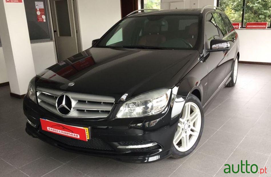 2010' Mercedes-Benz C-220 Amg photo #2