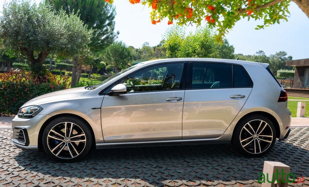 2020' Volkswagen Golf 1.4 Tsi Gte+ Dsg photo #5