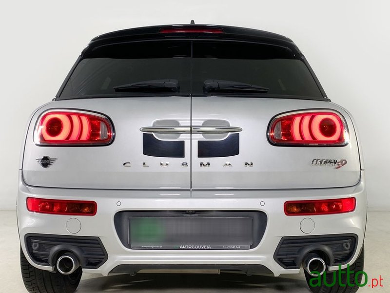 2018' MINI Clubman Cooper Sd photo #3