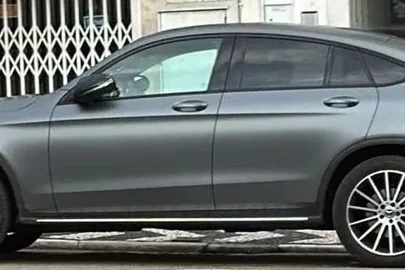 2020' Mercedes-Benz Classe Glc