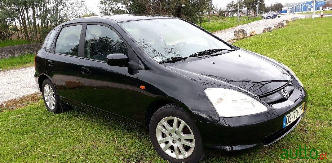 2002' Honda Civic Cdti 1.7 photo #2