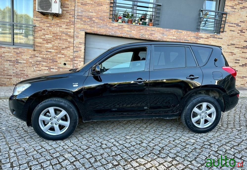 2008' Toyota RAV4 2.2 D-4D Dpf photo #3