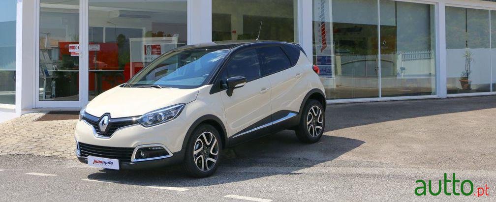 2016' Renault Captur 1.5 dCi Exclusive photo #2
