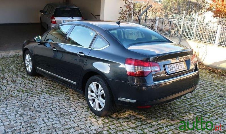 2011' Citroen C5 Exclusive photo #2