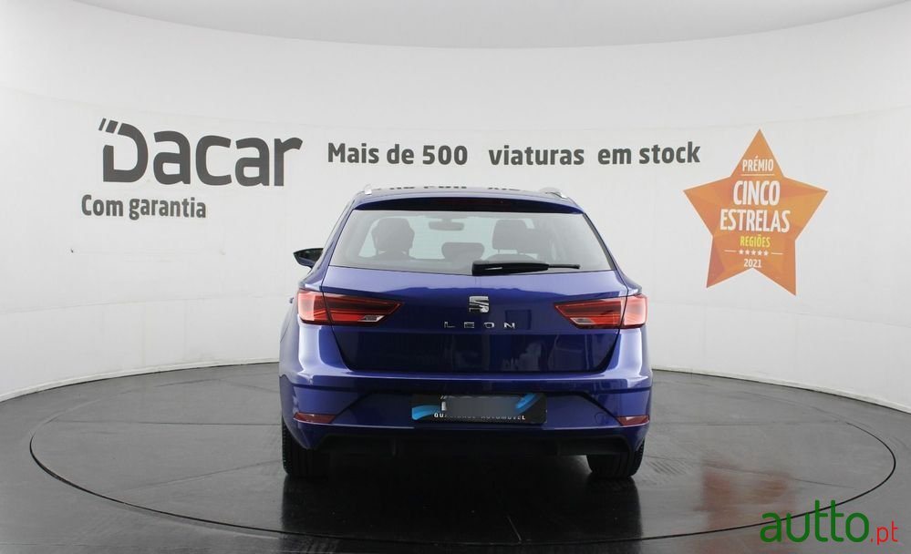 2019' SEAT Leon St 1.6 Tdi Style S/S photo #6