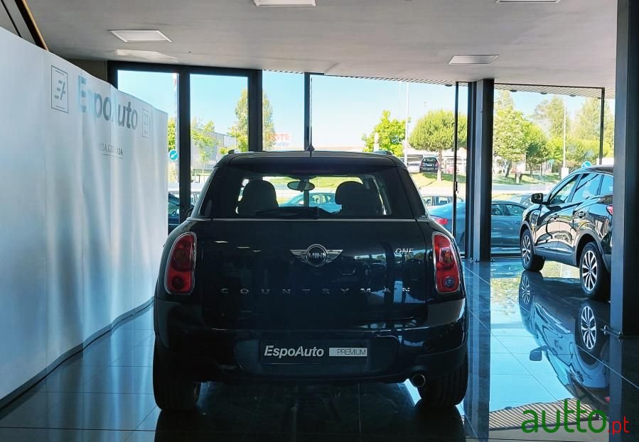 2014' MINI Countryman photo #4