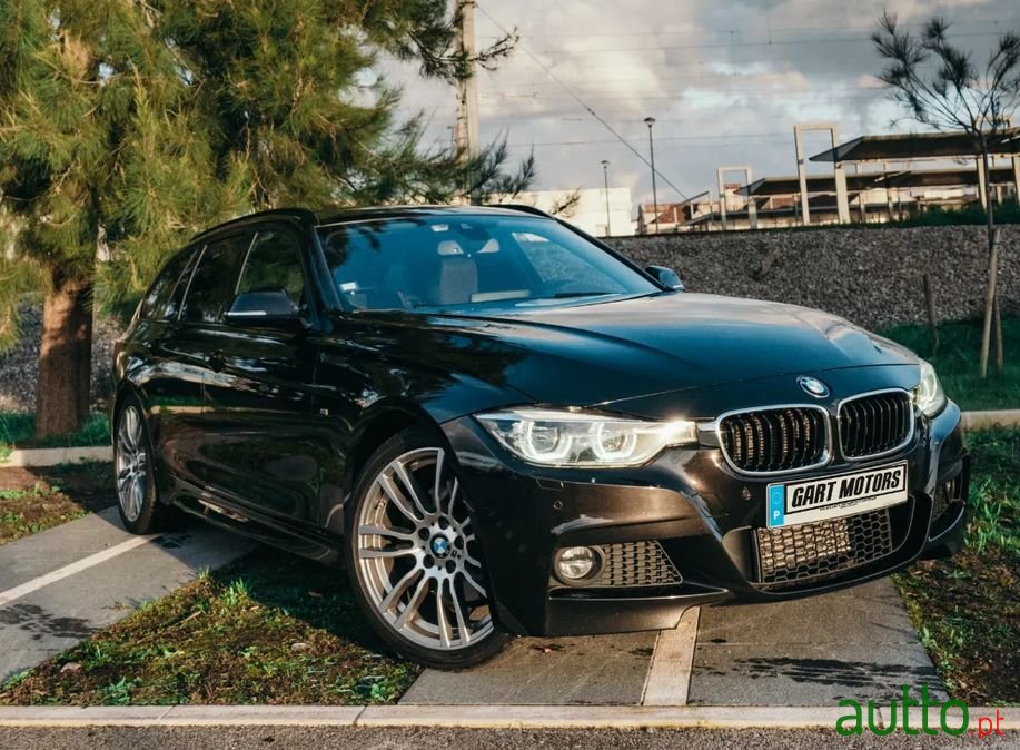 2017' BMW 325 photo #1