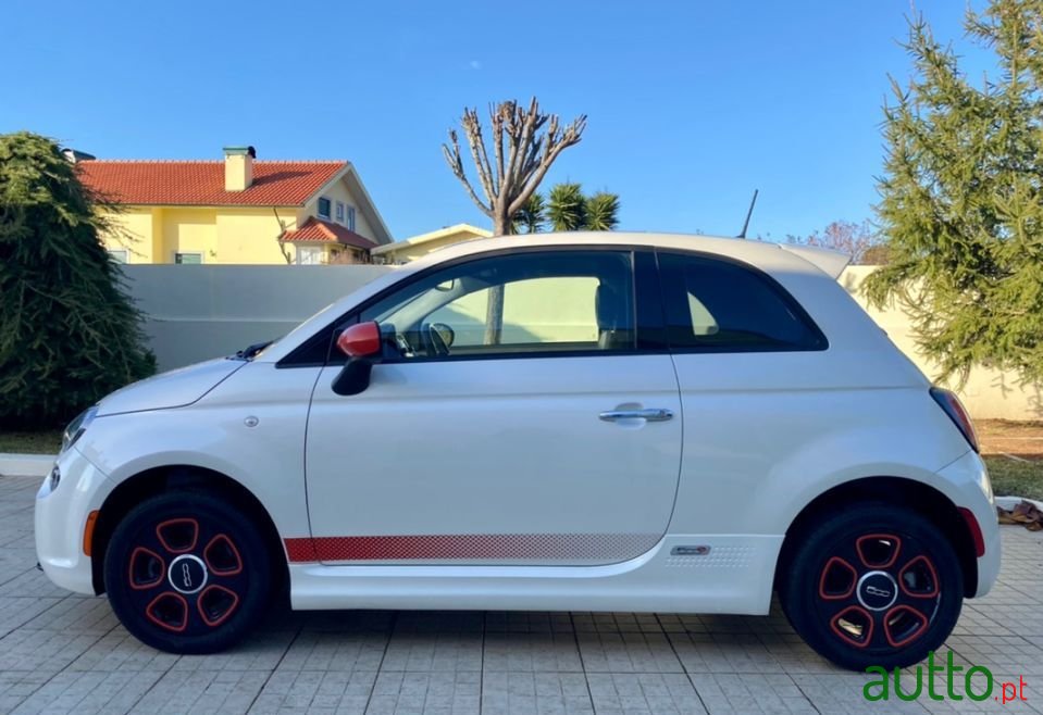 2016' Fiat 500E photo #5