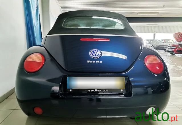 2005' Volkswagen New Beetle 1.4 Top photo #4